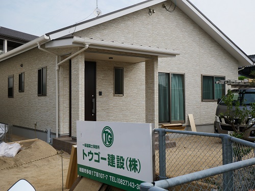 T様邸平屋建洋風住宅新築工事 外壁サイディング張　施工完了