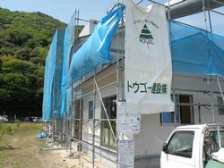 外壁サイディング張 施工中