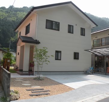 Y様邸・M様邸　二階建洋風住宅新築工事