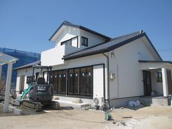 外壁サイディング張 完成