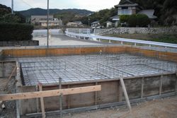 ベタ基礎 着工