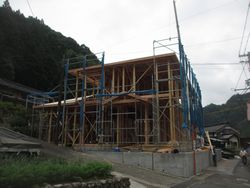 鉄骨補強梁 設置完了