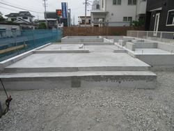 ベタ基礎 完成