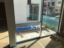 一階 ウッドデッキ施工中