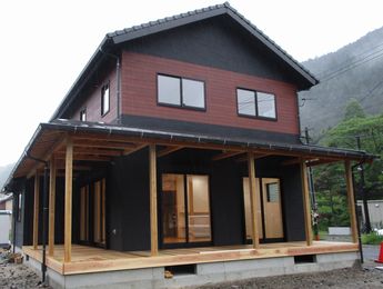 H様邸二階建洋風住宅新築工事